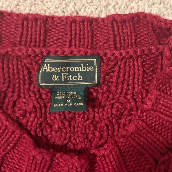 Abercrombie & Fitch Rich Burgundy Cable Knit Sweater - Picture 2 of 4